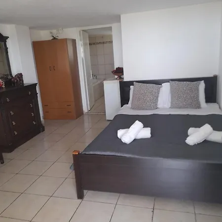 홈스테이 2m Kallikrateia Rodokipos